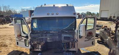 Kenworth T2000 Cab Assembly