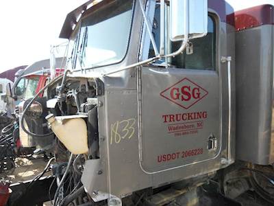 Kenworth T800 Cab Assembly