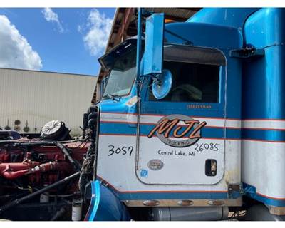 Peterbilt 386 Cab Assembly