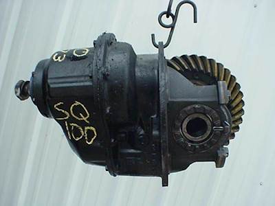 Rockwell SQ100 Front Differential for a Kenworth T2000