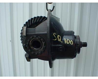 Rockwell SQ100 Rear Differential for a International 9670