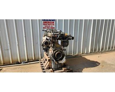 Detroit DD15 Engine for a Freightliner Cascadia
