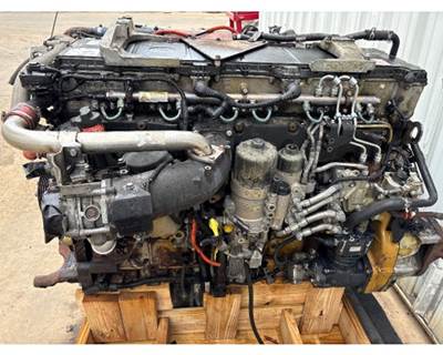 Detroit DD15 Engine for a Freightliner Cascadia
