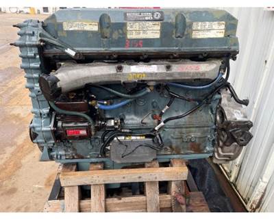 Detroit Series 60 12.7L Engine for a Freightliner COLUMBIA