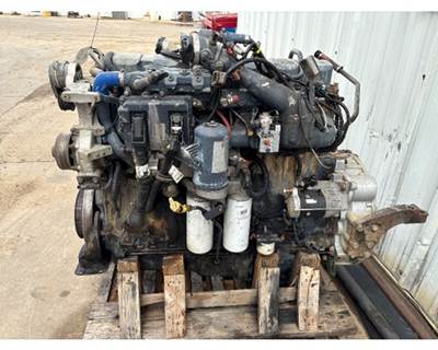 Mack AC380/410 Engine for a Mack CHN613