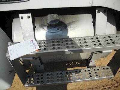 Freightliner FLD112 Fuel Tank