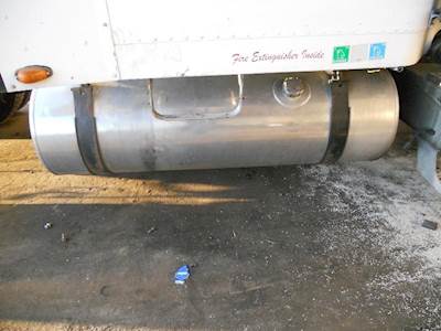 Freightliner FLD132 Fuel Tank for a Freightliner FLD132064T CLASSIC