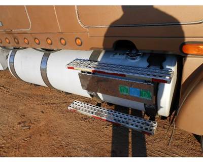 Volvo WIA Fuel Tank