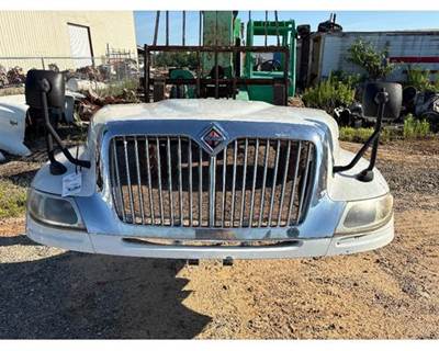 Used 2012 International 4400 Complete Hood, White