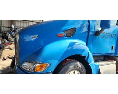 Peterbilt 387 Hood