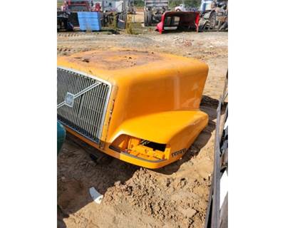 Used Volvo VNL Short Hood 48 1/4" Long, Orange (Missing Headlights)