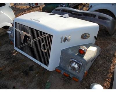 Volvo WAH Hood