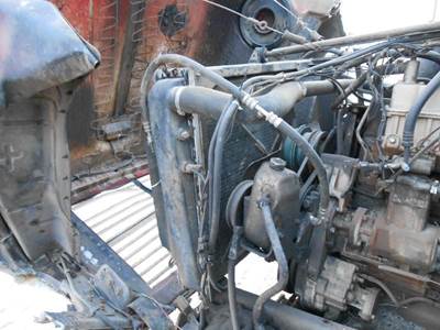 Ford LTL 9OOO Radiator for a Ford LN9000