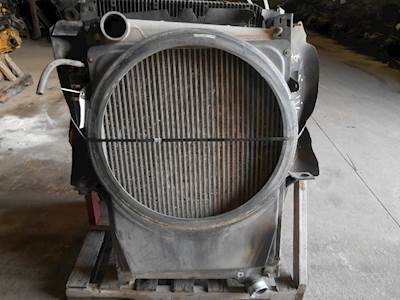 International 9200 Radiator for a International 9200i