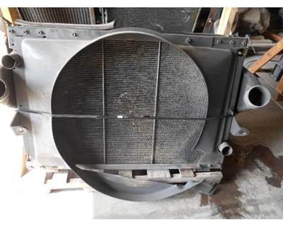 International 9400 Radiator