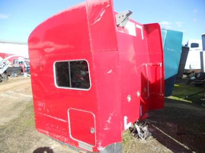 Peterbilt 379 Sleeper