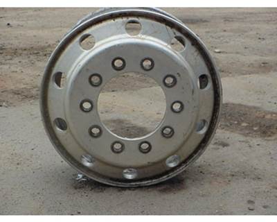 PILOT ALUMINUM Tire & Rim for a Freightliner CENTURY