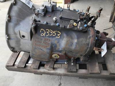 Fuller FR15210B Transmission for a Freightliner Cascadia