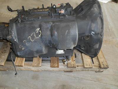 Fuller FRO16210B Transmission for a Kenworth T2000