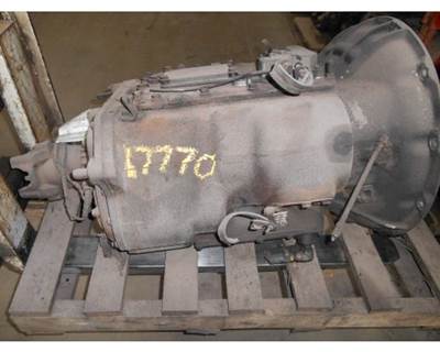 Fuller FRO16210B Transmission for a Kenworth T2000
