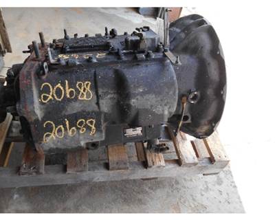 Fuller FRO16210C Transmission for a Kenworth T660