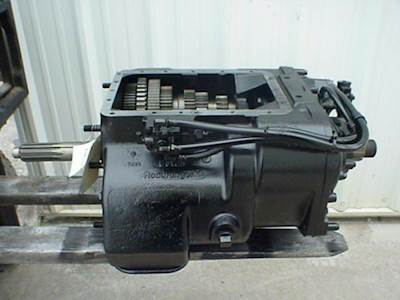 Fuller RT11609A Transmission for a Volvo WG