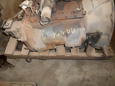 Fuller RTLO 16910C-AS2 Transmission for a Kenworth T2000