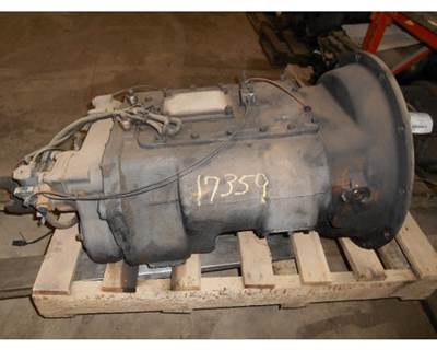 Fuller RTLO13610B Transmission for a Kenworth T800