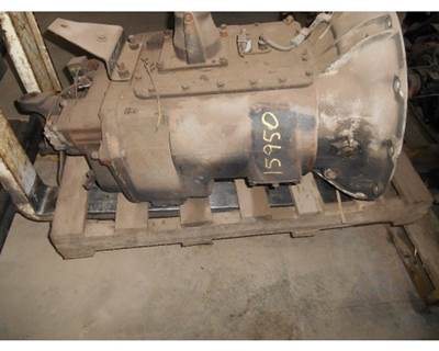 Fuller RTLO14610B- T2 Transmission for a Freightliner FLD120