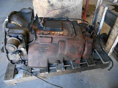 Fuller RTLO14610B Transmission for a Volvo VN