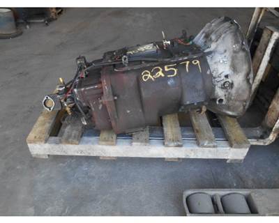 Fuller RTLO14610B Transmission for a Freightliner FLD120