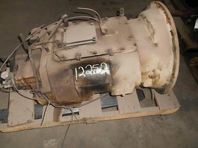 Fuller RTLO15610B Transmission for a Kenworth T 600