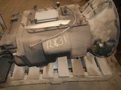 Fuller RTLO15610B Transmission for a Kenworth T 600