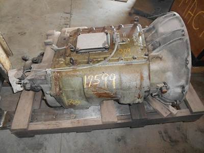 Fuller RTLO15610B Transmission for a Freightliner CENTURY