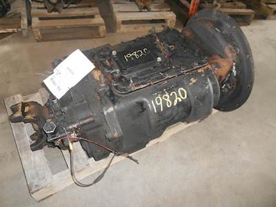 Fuller RTLO15610B Transmission for a Peterbilt 377