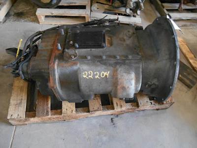 Fuller RTLO16913A Transmission for a Freightliner FLD132064T CLASSIC