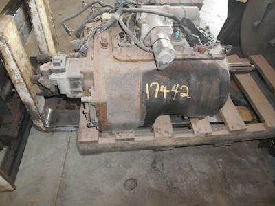 Fuller RTO16910C-AS2 Transmission for a Volvo VNL