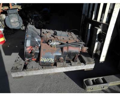 Fuller RTX12609B Transmission for a Kenworth W900