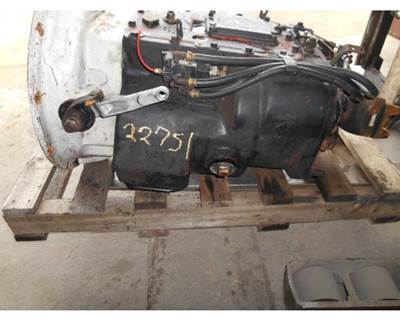 Fuller RTX14709H Transmission for a Peterbilt 377