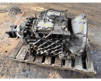 Mack ATO2612D Transmission for a Mack CXU600