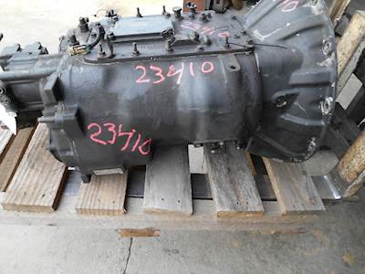 Rockwell MO-14G10AM-14 Transmission for a Volvo VNL