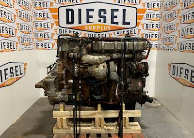 2016 Detroit DD15 Engine