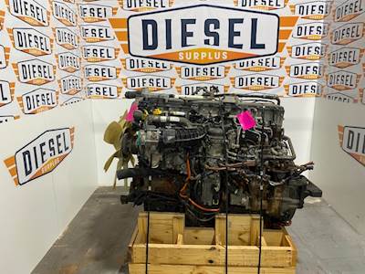 2016 Detroit DD13 Engine