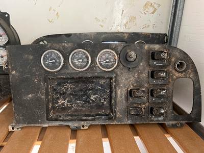 2016 Peterbilt 389 Instrument Panel Cluster