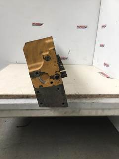 Caterpillar 7W3277 Cylinder Head