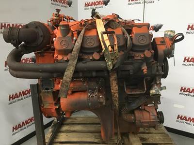 Mercedes-Benz OM442LA Engine