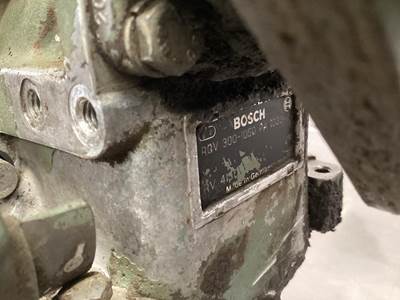 Bosch FUEL PUMP 0402646983 USED