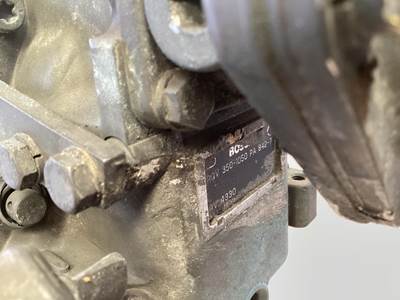 Bosch FUEL PUMP 0402648831 USED