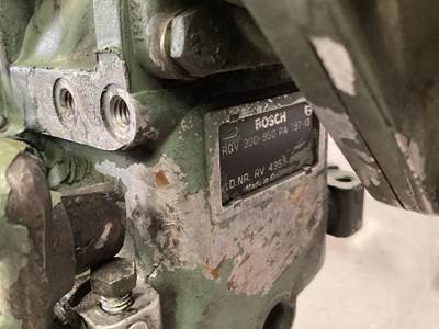 Bosch FUEL PUMP 0402648881 USED