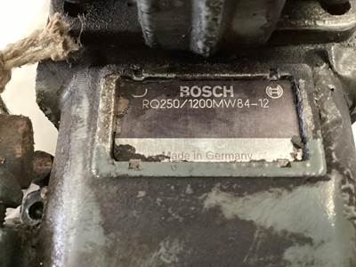 Bosch FUEL PUMP 0403456121 USED